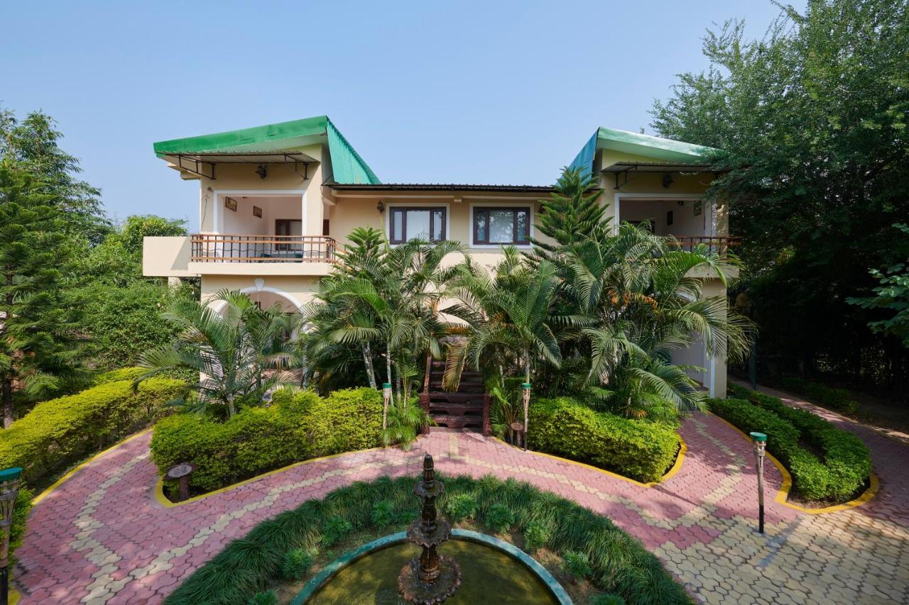 Acorn Hideaway Resort & Spa Ramnagar  Exterior photo