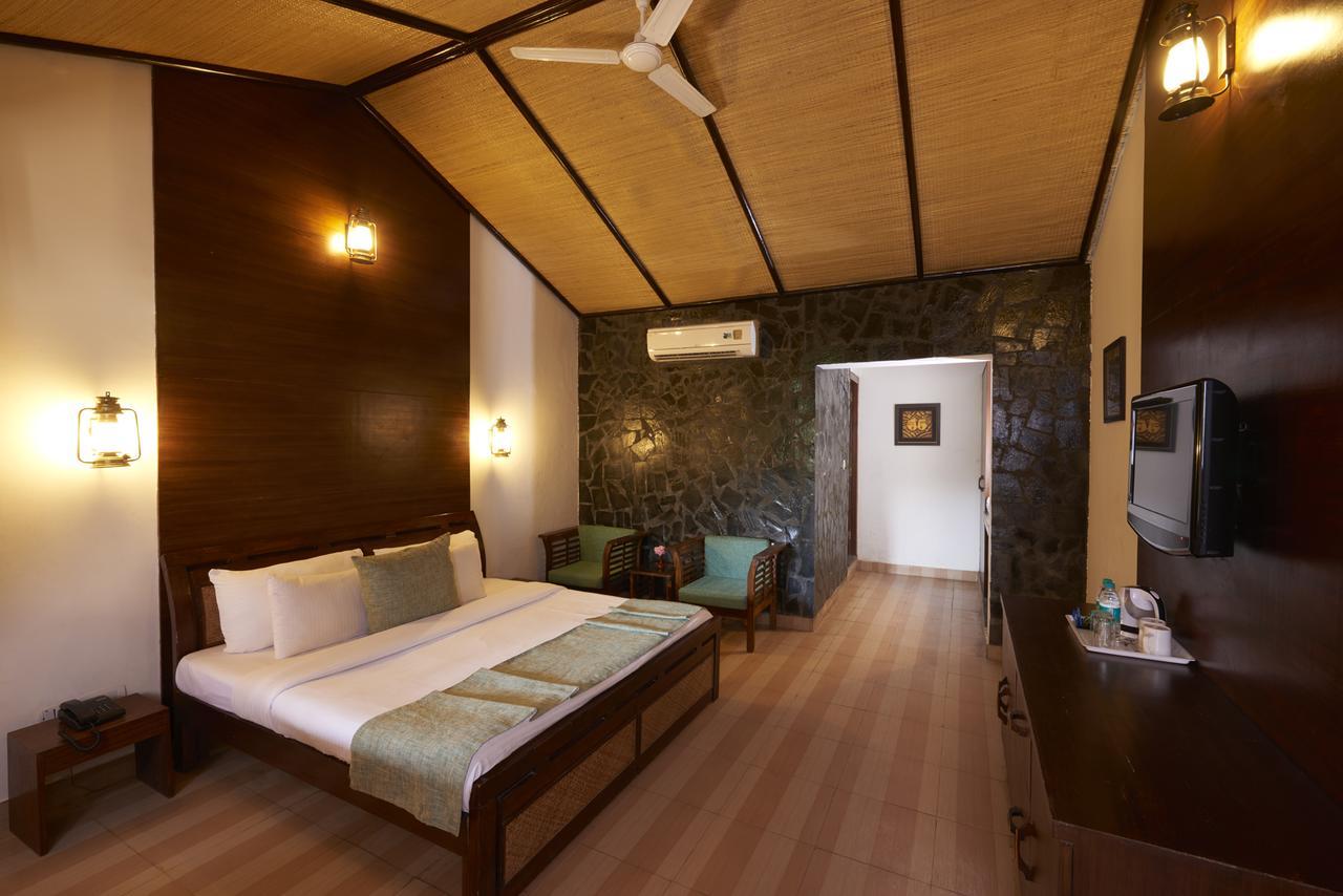 Acorn Hideaway Resort & Spa Ramnagar  Exterior photo