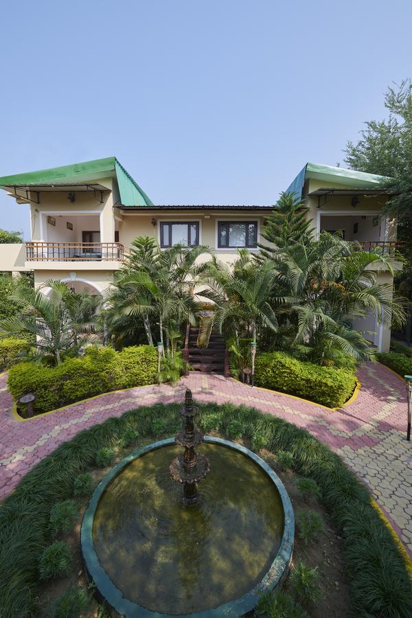 Acorn Hideaway Resort & Spa Ramnagar  Exterior photo